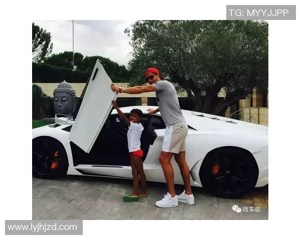 足球球星三毛究竟是谁的后裔他背后的家族故事揭秘